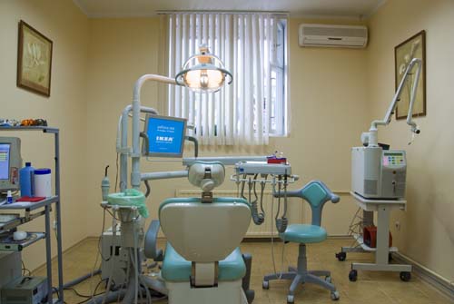 САО «Экспресс Гарант» застраховало на 10 млн рублей стоматологическую клинику в Екатеринбурге