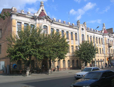 Страховым компаниям и ПИФам предлагается приобрести право собственности в доходных домах