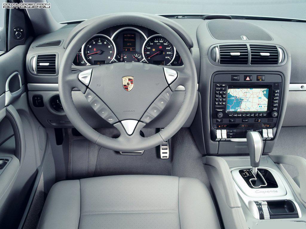 «ГУТА-Страхование» в Казани застраховала автомобиль на 5,7 млн рублей