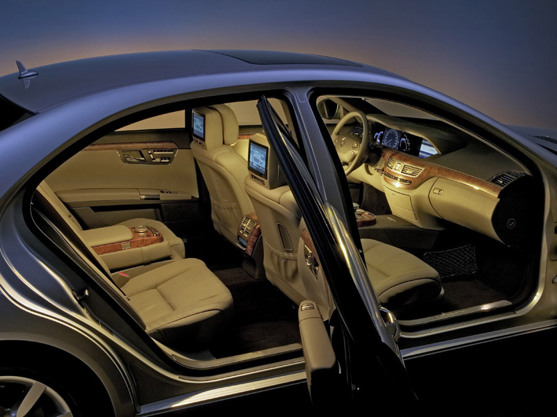 ОСАО «Россия» в Люберцах застраховало автомобиль бизнес-класса на 2,5 млн рублей