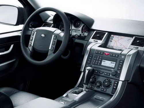 ОАО РСТК застраховало автомобиль на 1,8 млн рублей