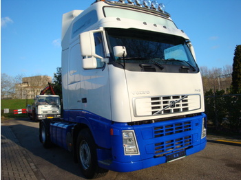 СК «Согласие»  застраховала  50 тягачей VOLVO 