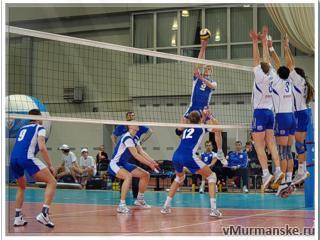 СО «Сургутнефтегаз-жизнь» застраховало сборные команды по волейболу г. Сургута 