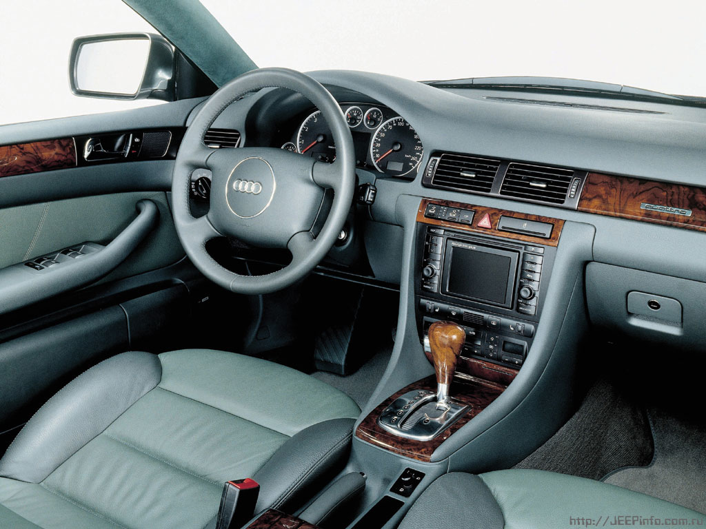 Краснодарский филиал ОСАО «Россия» обеспечил страховую защиту автомобиля бизнес-класса