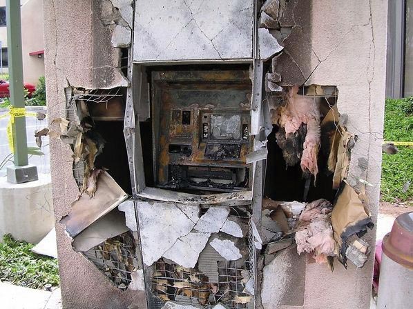 ГСК «Югория» застраховала банкоматы Ханты-Мансийского банка
