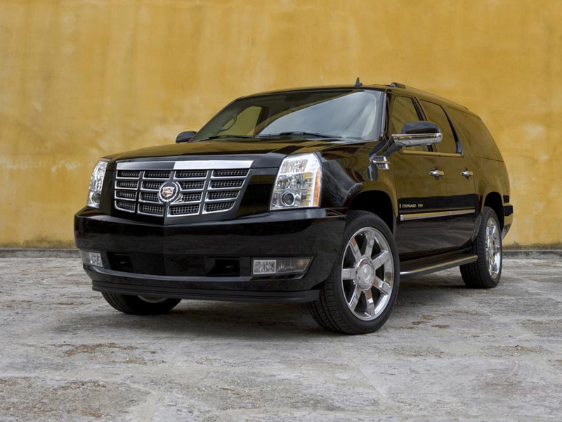 ОСАО «Россия» застраховало Cadillac Escalade на 2,95 млн рублей