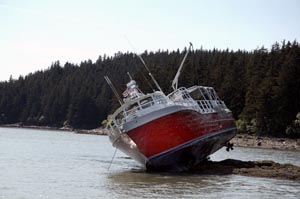 РОСГОССТРАХ выплатил 7 млн рублей за севшее на мель судно